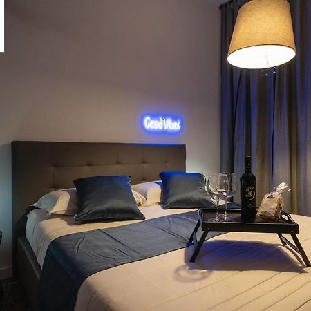 Annamaria - Central Station Charming Accommodation 巴里 外观 照片