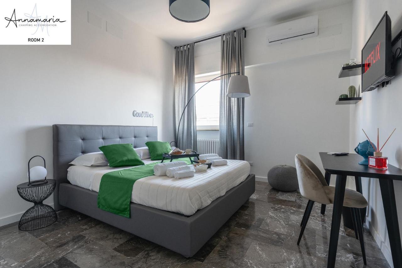 Annamaria - Central Station Charming Accommodation 巴里 外观 照片